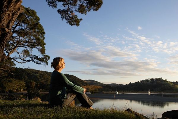 woman sitting in the pleasant environment